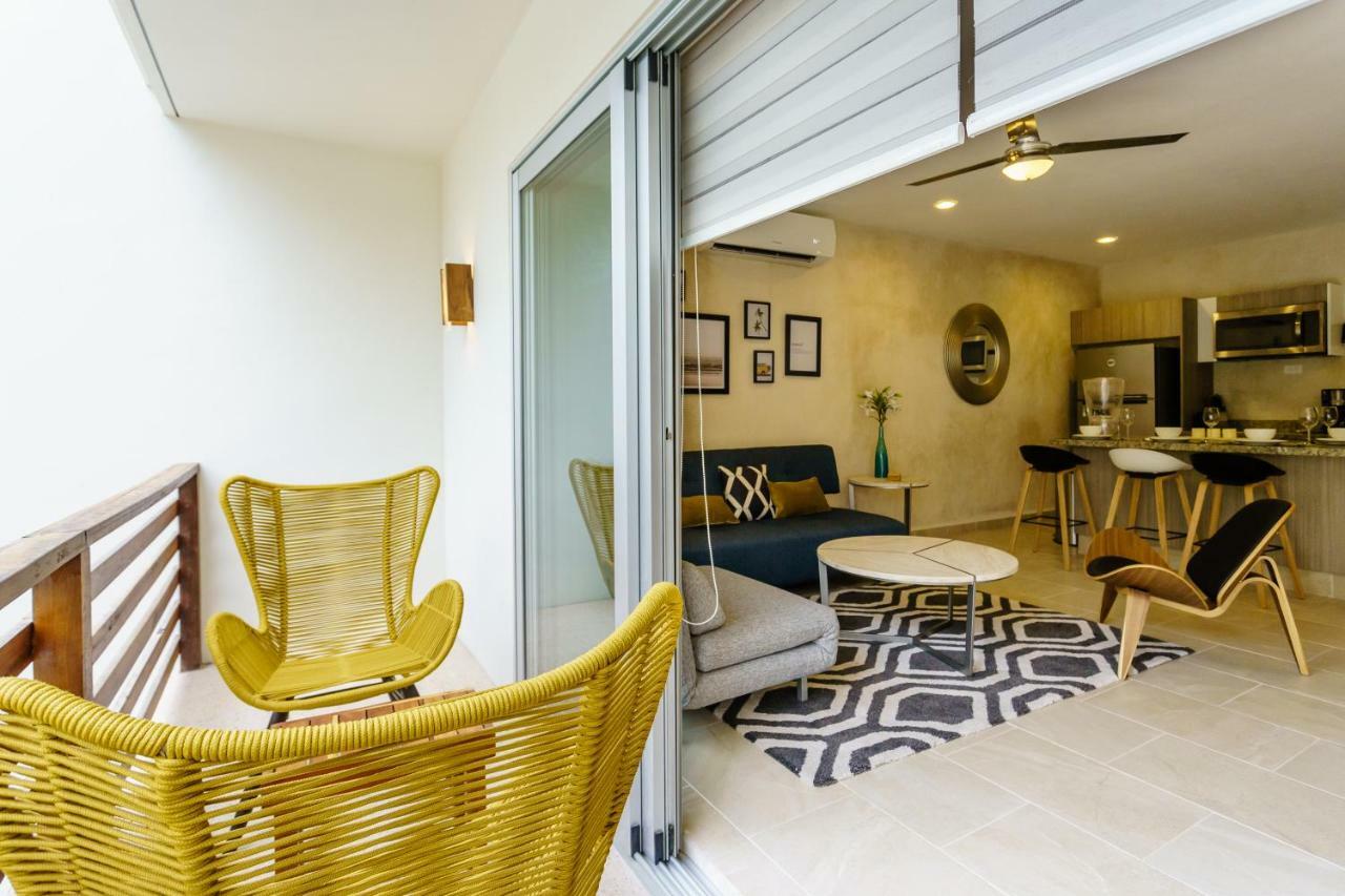 Charming Nature-Inspired Condos With Sultry Surroundings By Stella Rentals 图卢姆 外观 照片